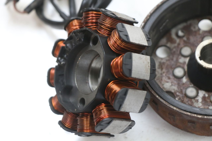 photo de LICHTMASCHINE PEUGEOT STREETZONE I 2T 50 (2018 - 2020)