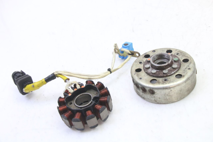 photo de LICHTMASCHINE PIAGGIO SUPER LX 125 (2000 - 2003)