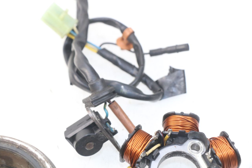 photo de LICHTMASCHINE PEUGEOT VIVACITY 50 (2004 - 2009)