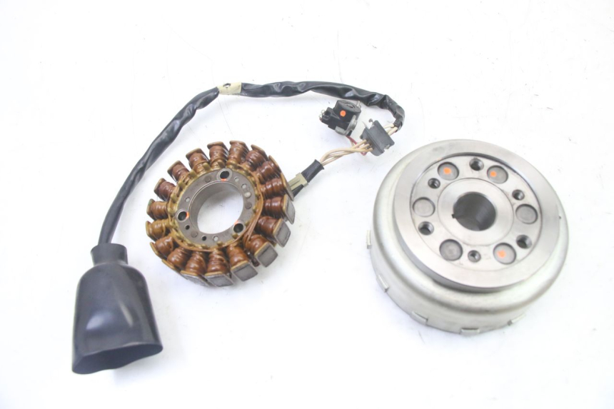 photo de LICHTMASCHINE YAMAHA X-MAX XMAX 125 (2010 - 2014)