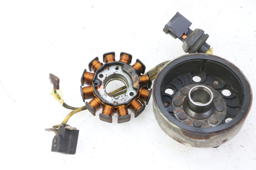 photo de LICHTMASCHINE PIAGGIO X9 EVOLUTION 125 (2003 - 2007)