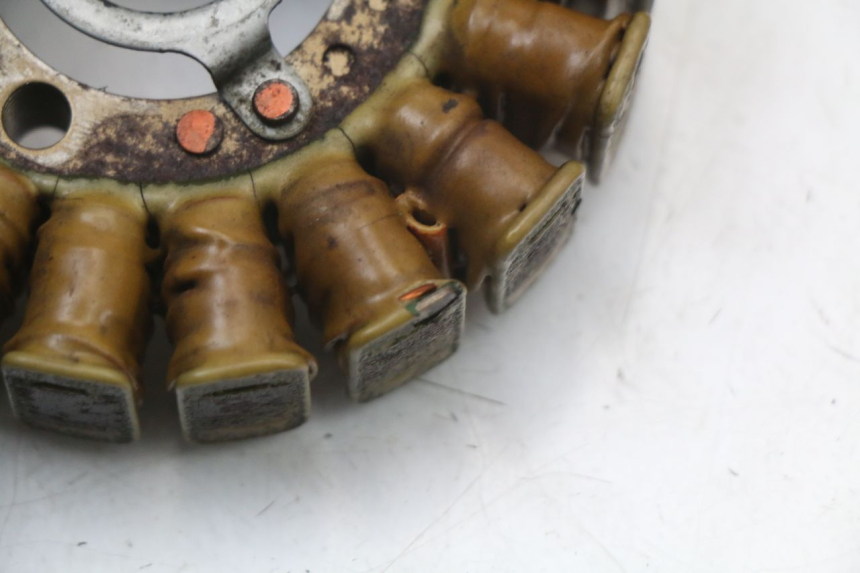 photo de ROTOR STATOR YAMAHA YP MAJESTY 125 (2002 - 2006) - Charakteristische Merkmale