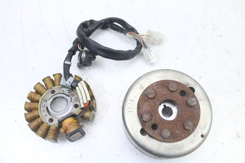 photo de LICHTMASCHINE YAMAHA YP MAJESTY 125 (2007 - 2010)