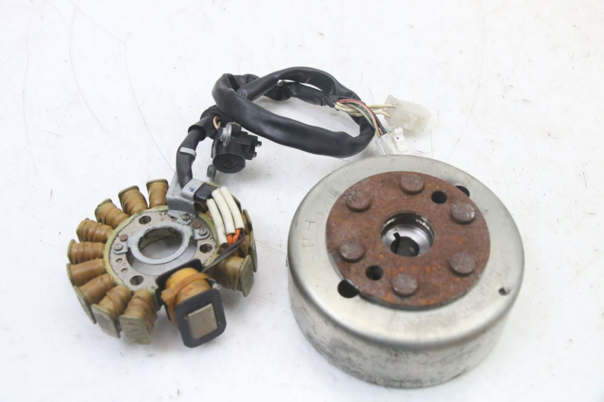 photo de LICHTMASCHINE YAMAHA YP MAJESTY 125 (2007 - 2010)