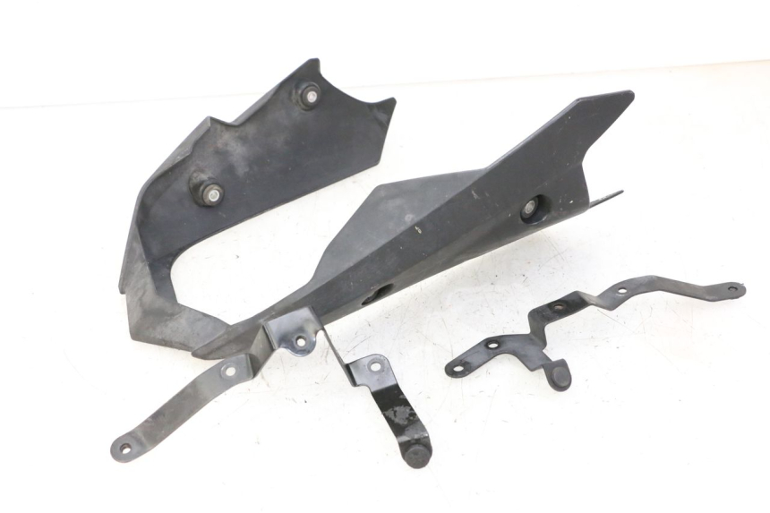 photo de BUGSPOILER YAMAHA XJ6 ABS 600 (2008 - 2016)