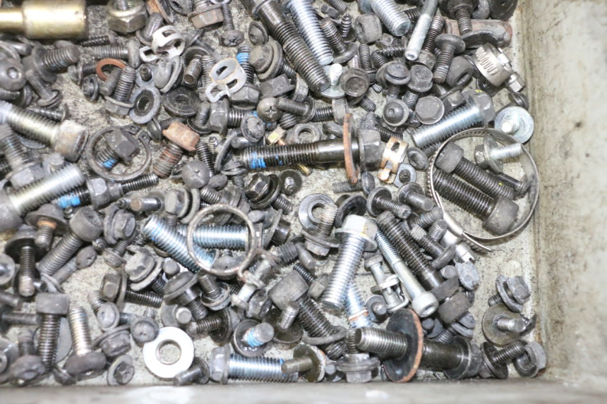 photo de SCHRAUBEN QUADRO 4 4D 350 (2015 - 2018)