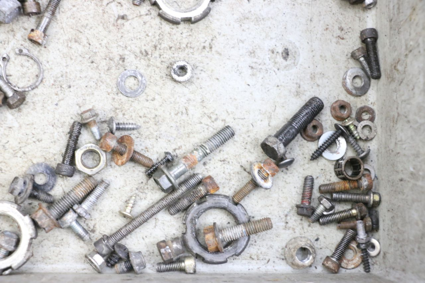 photo de SCHRAUBENBEUTEL MBK BOOSTER SPIRIT 50 (2004 - 2017) - Technische Nahaufnahme