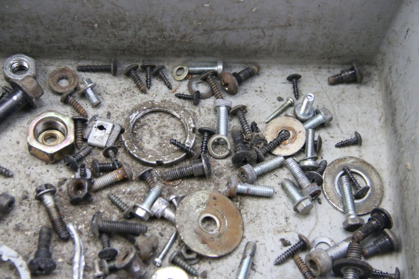 photo de SCHRAUBENBEUTEL DERBI BOULEVARD 50 (2009 - 2006)