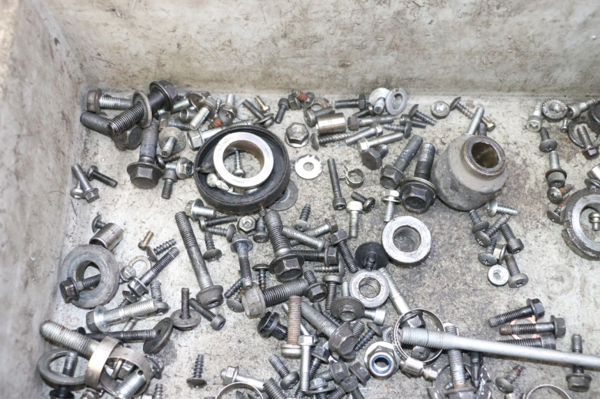 photo de SCHRAUBENBEUTEL SUZUKI BURGMAN 125 (2007 - 2014)