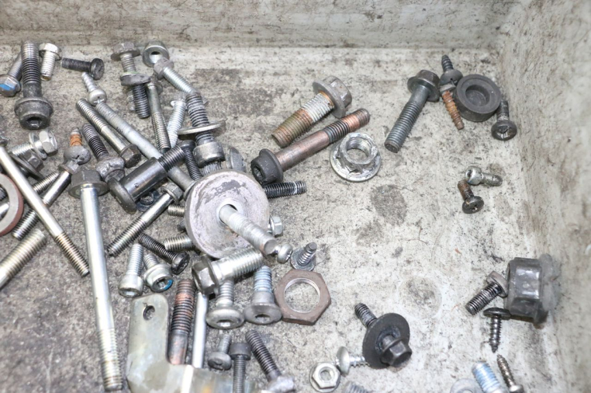 photo de SCHRAUBENBEUTEL SUZUKI BURGMAN 125 (2007 - 2014)