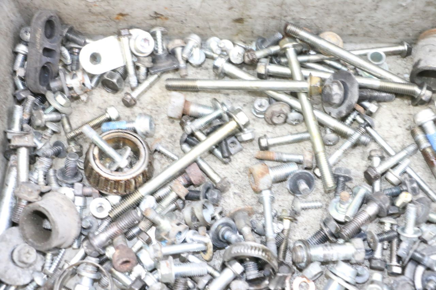 photo de SCHRAUBEN SUZUKI BURGMAN 650 (2013 - 2020)