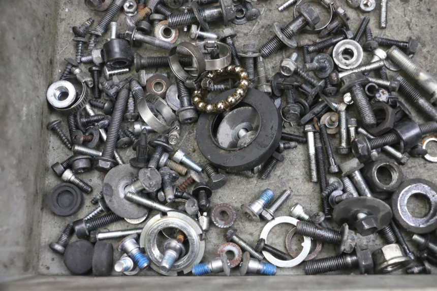 photo de SCHRAUBENBEUTEL SUZUKI BURGMAN 125 (2007 - 2014) - Alternative Perspektive