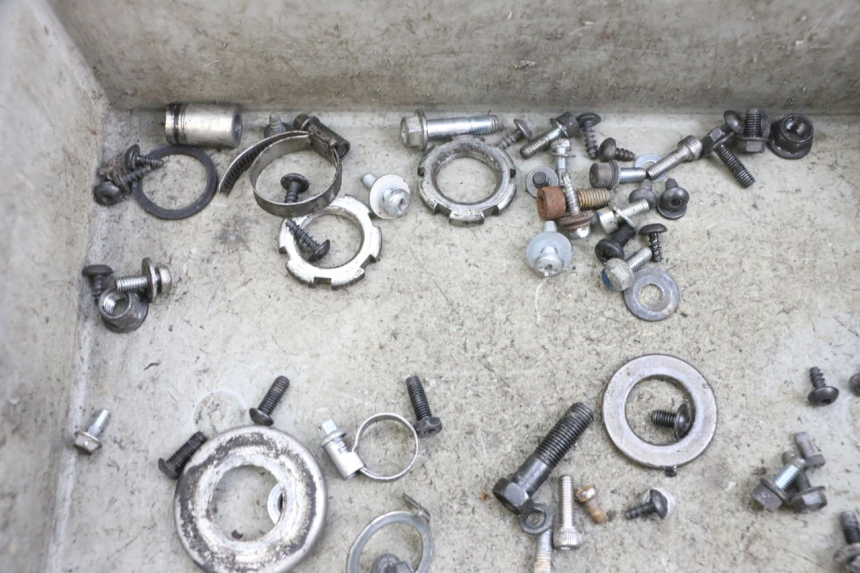 photo de SCHRAUBENBEUTEL YAMAHA BW'S EASY 50 (2013 - 2016) - Alternative Perspektive