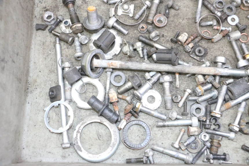 photo de SCHRAUBENBEUTEL HONDA CBF 500 (2004 - 2007)