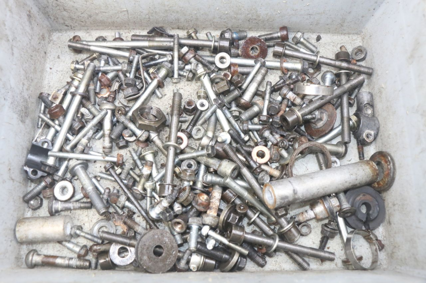 photo de SCHRAUBENBEUTEL HONDA CBR RR FIREBLADE 900 (1992 - 1994)