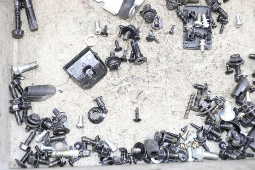 photo de SCHRAUBEN SEGWAY NINEBOT E125S 1 (2022 - 2026) - Alternative Perspektive