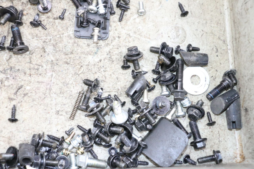 photo de SCHRAUBEN SEGWAY NINEBOT E125S 1 (2022 - 2026) - Technische Nahaufnahme