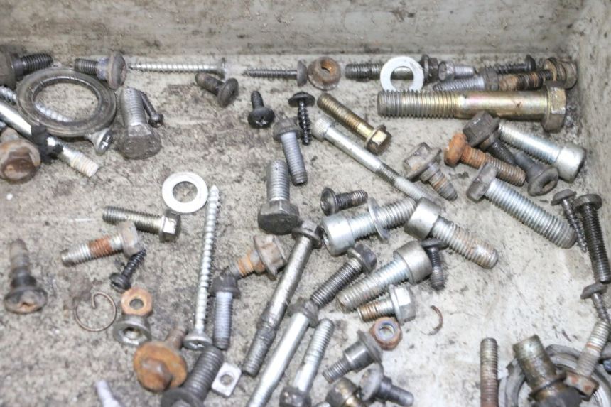 photo de SCHRAUBENBEUTEL PEUGEOT ELYSTAR 50 (2002 - 2014)