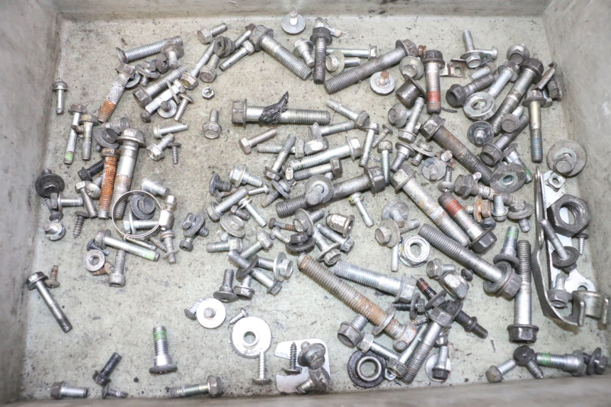 photo de SCHRAUBENBEUTEL HONDA FES S-WING SWING ABS 125 (2007 - 2015)