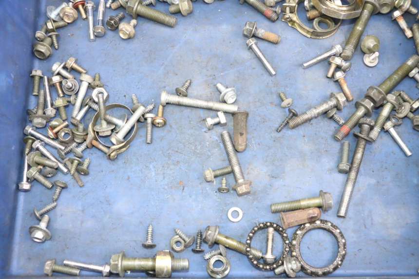 photo de SCHRAUBEN SYM FIDDLE 3 III 50 (2014 - 2020)