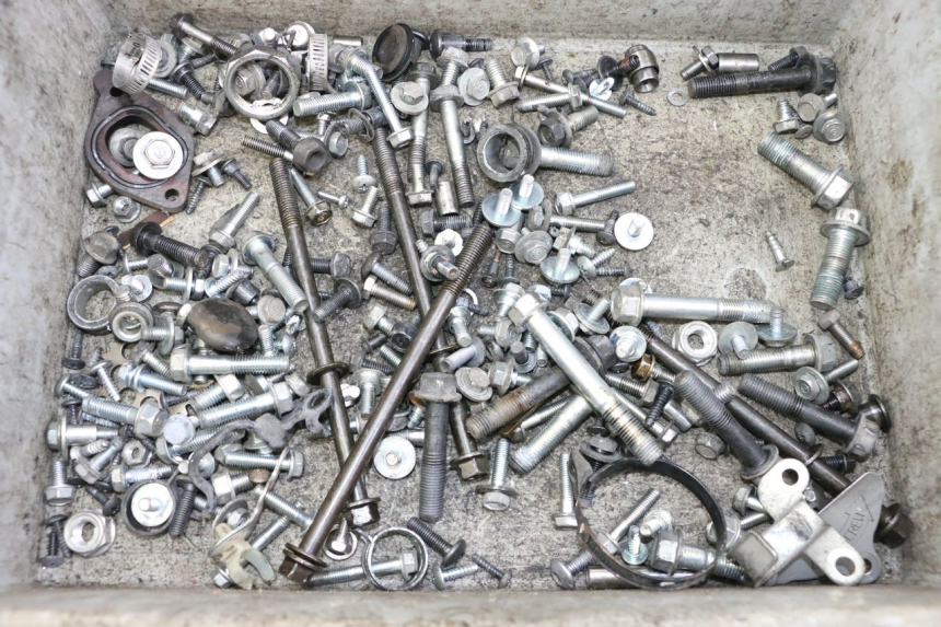 photo de SCHRAUBEN HONDA FORZA ABS 300 (2013 - 2019)