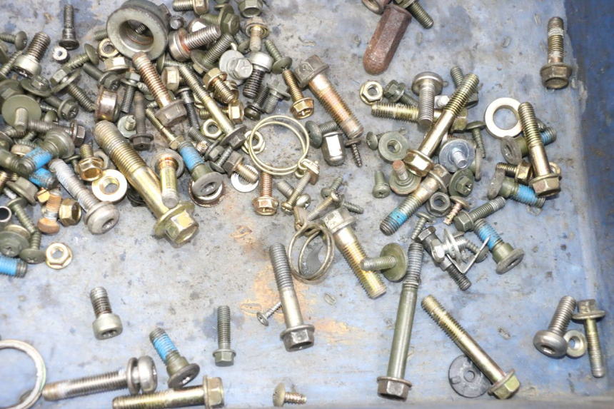 photo de SCHRAUBEN KYMCO GRAND DINK 125 (2008 - 2014)