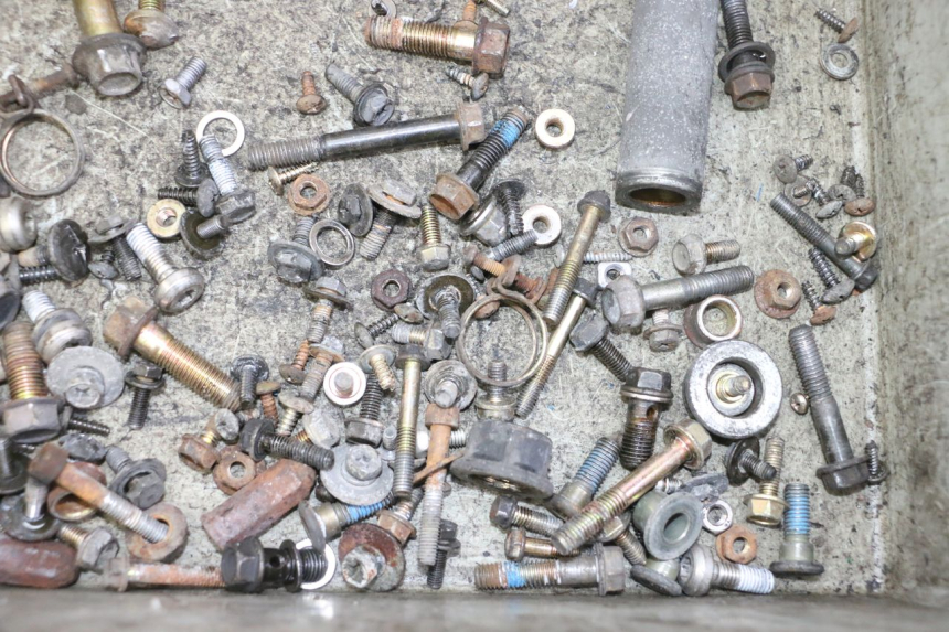 photo de SCHRAUBEN KYMCO GRAND DINK 125 (2002 - 2007)