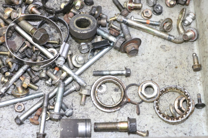 photo de SCHRAUBEN DAELIM HISTORY 125 (2001 - 2002)