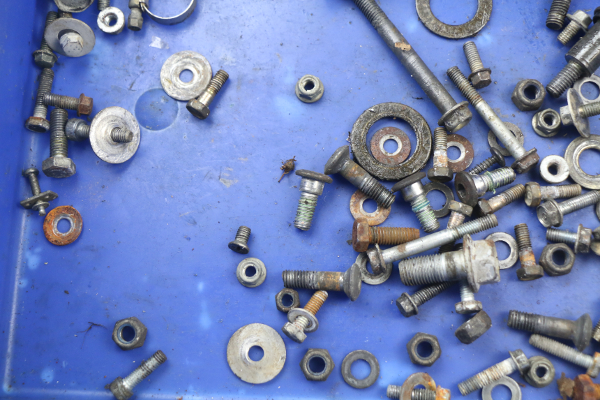 photo de SCHRAUBEN HONDA CR 125 (2000 - 2001)