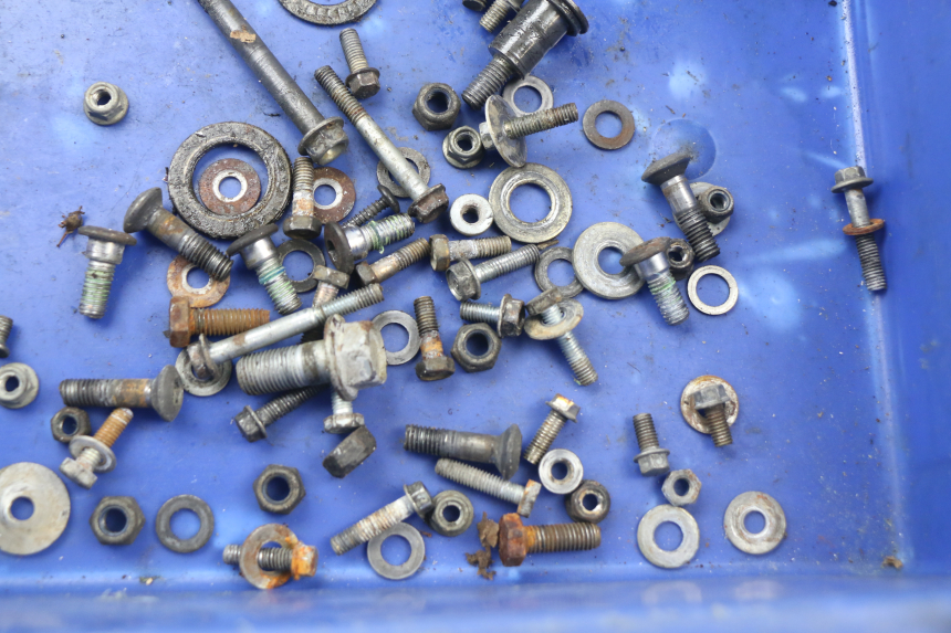 photo de SCHRAUBEN HONDA CR 125 (2000 - 2001)