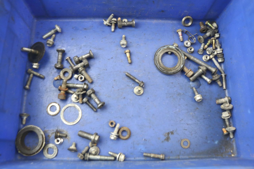 photo de SCHRAUBEN HONDA CRF CR-F 450 (2001 - 2005)