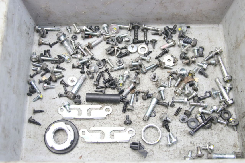 photo de SCHRAUBENBEUTEL HONDA FORZA 125 (2015 - 2016)