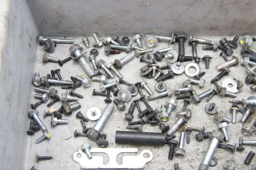 photo de SCHRAUBENBEUTEL HONDA FORZA 125 (2015 - 2016)