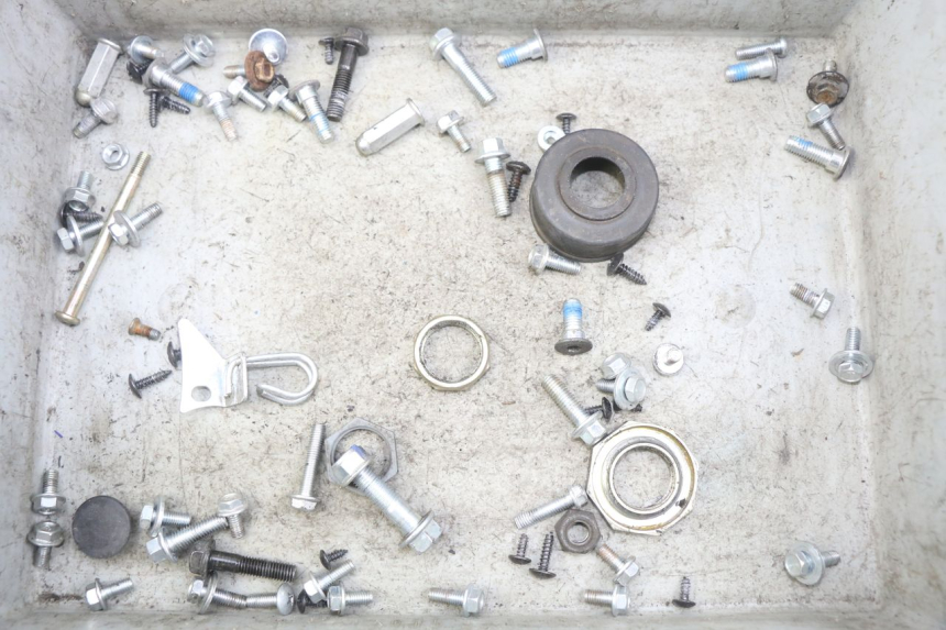 photo de SCHRAUBENBEUTEL JM MOTORS GT LINE 4T 50 (2021 - 2023)