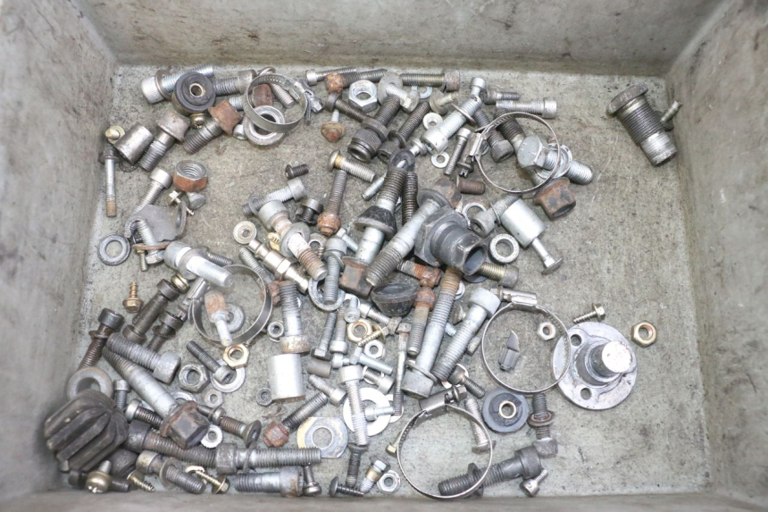photo de SCHRAUBEN BMW K 75 RT 750 (1989 - 1997)