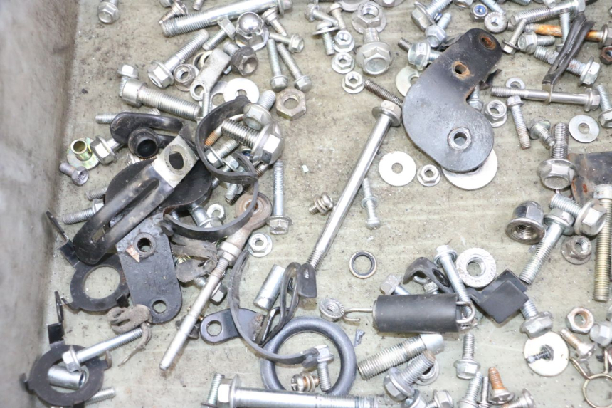 photo de SCHRAUBEN KEEWAY K-LIGHT KLIGHT 125 (2018 - 2025)