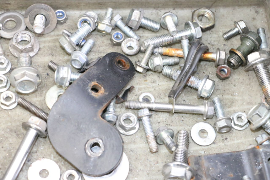 photo de SCHRAUBEN KEEWAY K-LIGHT KLIGHT 125 (2018 - 2025)