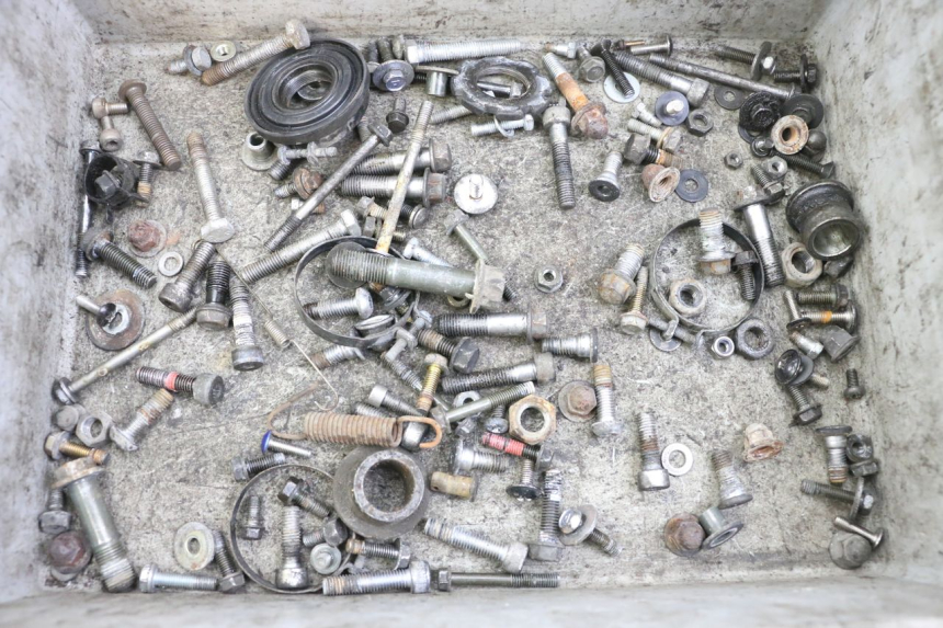 photo de SCHRAUBENBEUTEL KAWASAKI ZR7 ZR-7 S 750 (1999 - 2004)