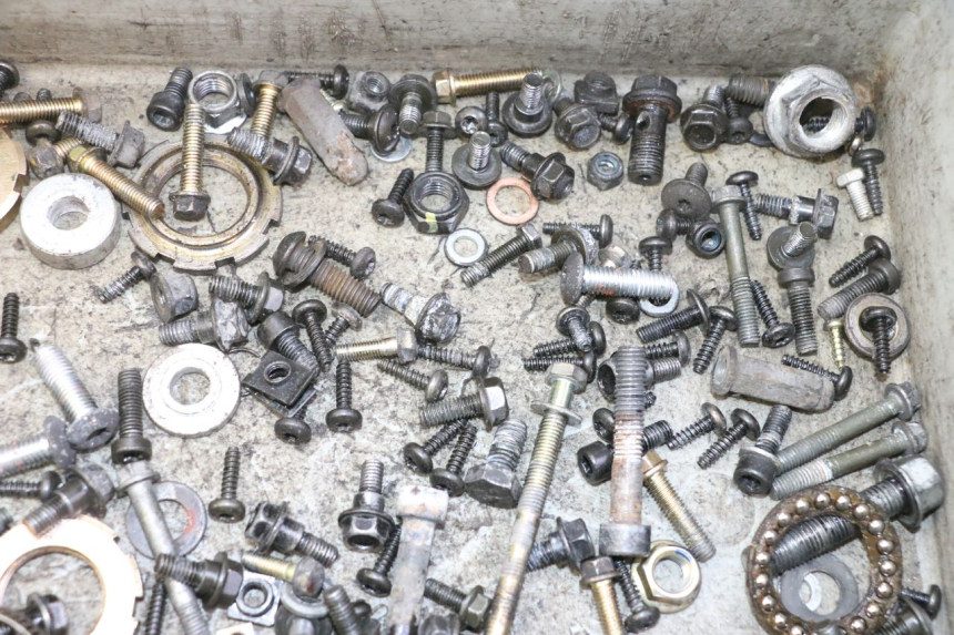 photo de SCHRAUBENBEUTEL PEUGEOT KISBEE 2T 50 (2010 - 2017)