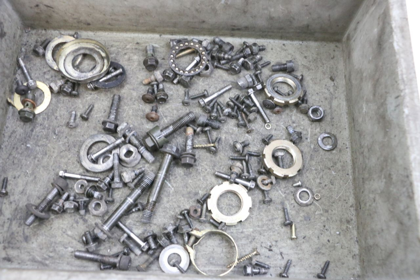 photo de SCHRAUBENBEUTEL PEUGEOT KISBEE 4T 50 (2010 - 2017) - Detailansicht des Bauteils