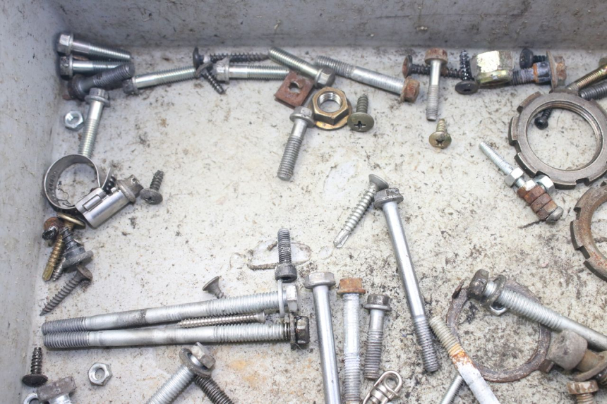 photo de SCHRAUBENBEUTEL PEUGEOT LUDIX SNAKE 2T 50 (2004 - 2014)