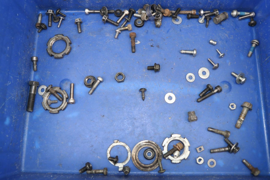 photo de SCHRAUBENBEUTEL MBK BOOSTER SPIRIT NAKED 50 (2004 - 2017)