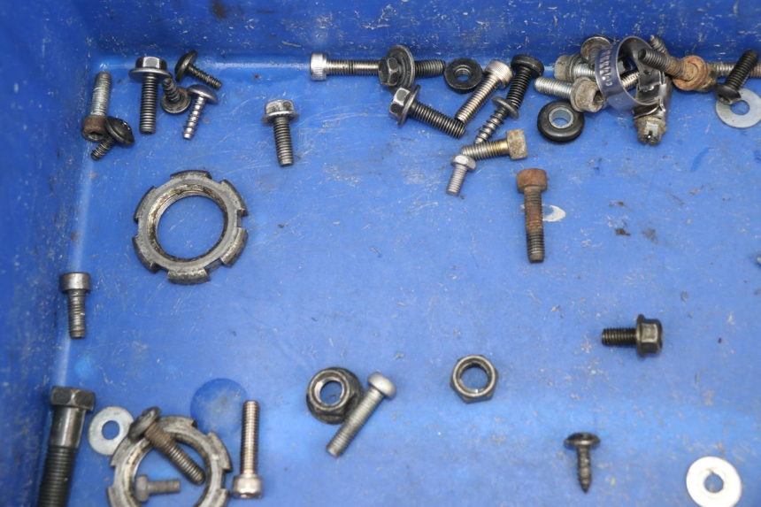 photo de SCHRAUBENBEUTEL MBK BOOSTER SPIRIT NAKED 50 (2004 - 2017)