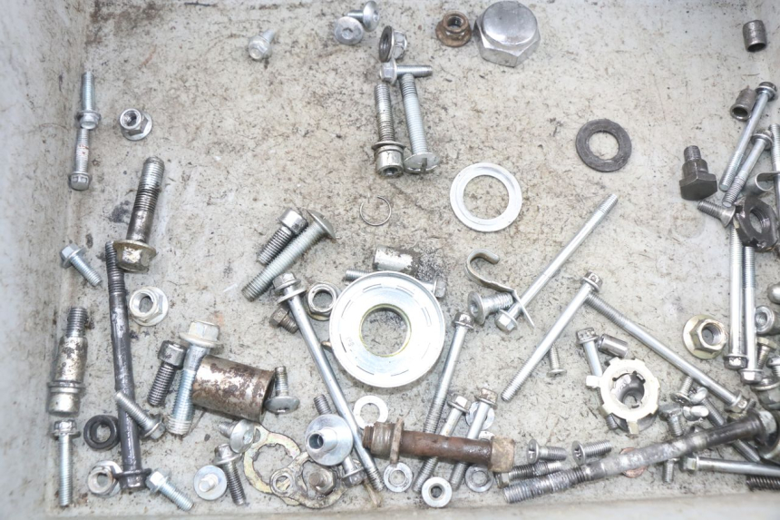 photo de SCHRAUBEN MINI MX ROOKIE 125