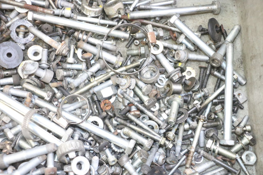 photo de SCHRAUBEN PIAGGIO MP3 LT 300 (2010 - 2016)