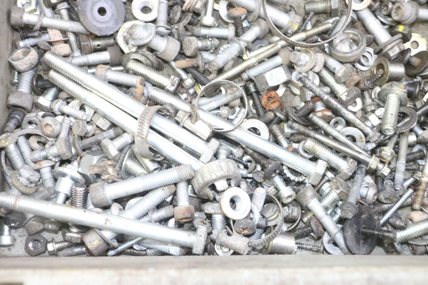 photo de SCHRAUBEN PIAGGIO MP3 LT 300 (2010 - 2016)