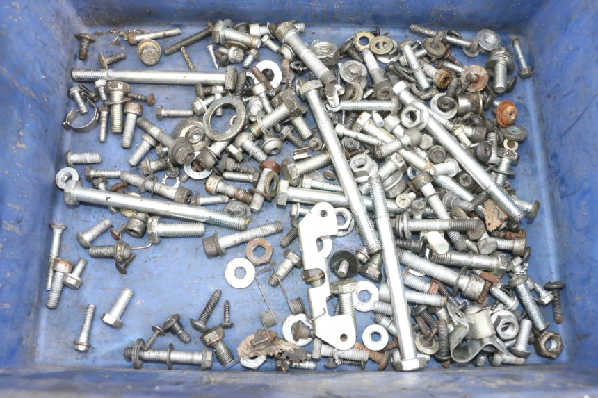 photo de SCHRAUBEN PIAGGIO MP3 125 (2006 - 2014)