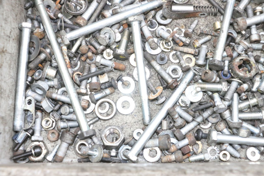 photo de SCHRAUBENBEUTEL PIAGGIO MP3 RL 250 (2007 - 2010) - Alternative Perspektive