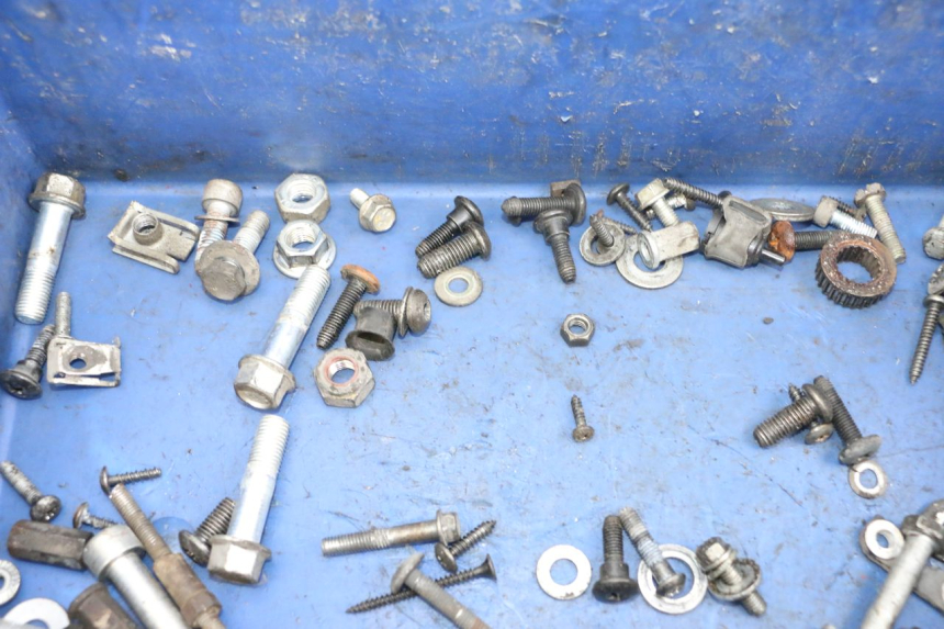 photo de SCHRAUBENBEUTEL PIAGGIO NEW TYPHOON 50 (2018 - 2021) - Zoom auf Gebrauchszustand