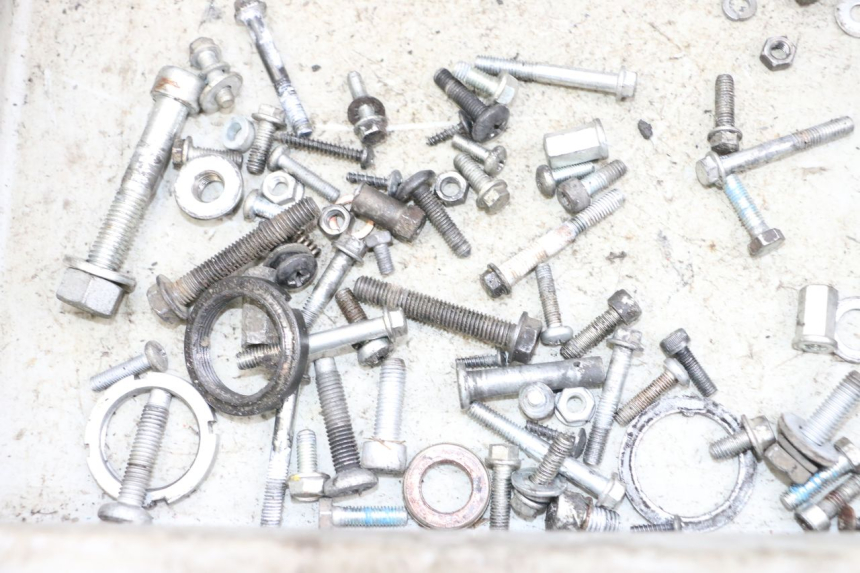 photo de SCHRAUBENBEUTEL PIAGGIO NEW TYPHOON 50 (2018 - 2021) - Zoom auf Gebrauchszustand